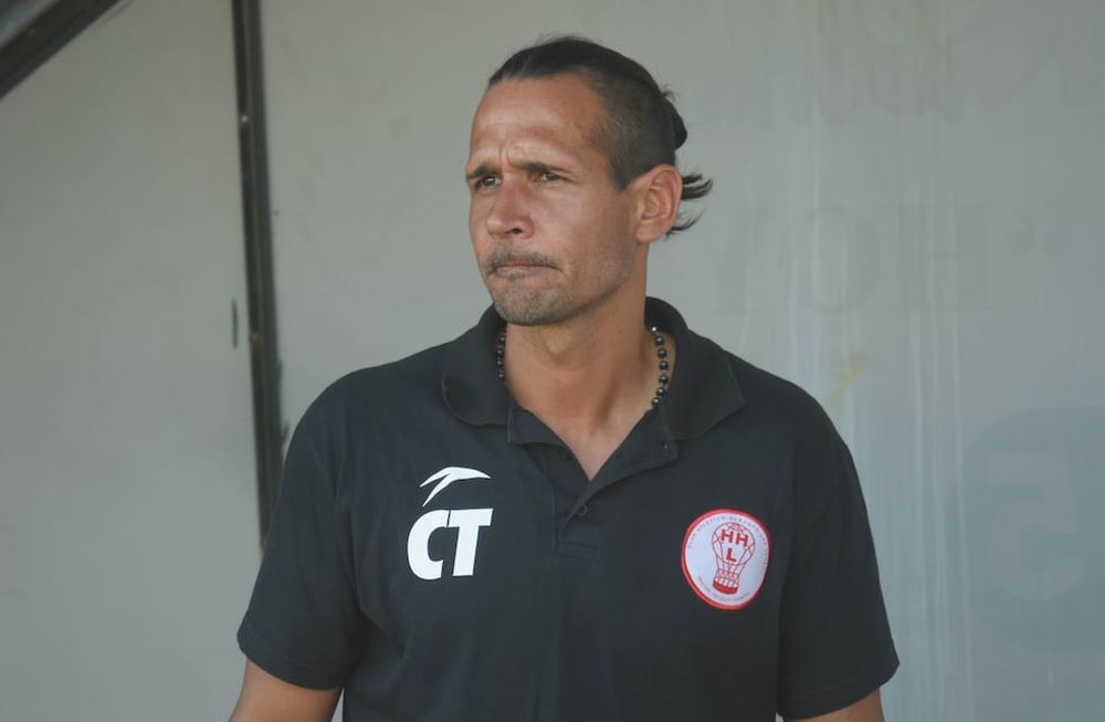 Astudillo dejó de ser el entrenador tras una reunión con el presidente de la entidad, Rafael Giardini.