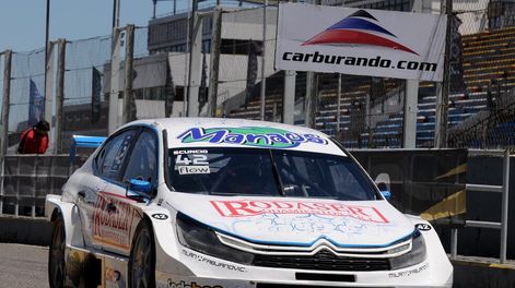 Los Andes | Javier Scuncio Moro se mostró feliz luego de conseguir su bautismo triunfal en el TC2000 en lo que fue la penúltima final del torneo 2020 en Buenos Aires.