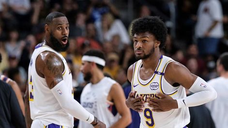 Los Andes | LeBron James y su hijo Bronny compartirán la temporada de la NBA en Los Angeles Lakers. / Gentileza.