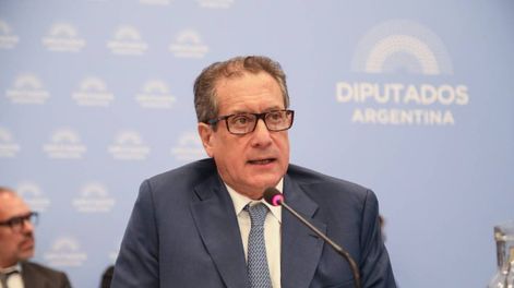 Miguel Pesce en diputados presupuesto 2023
