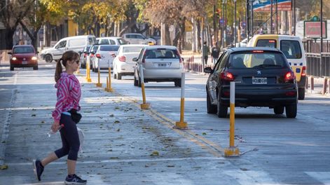 Obras, mejoras de callesLa calle Morón de ciudad será doble mano. Foto: Ignacio Blanco / Los Andes